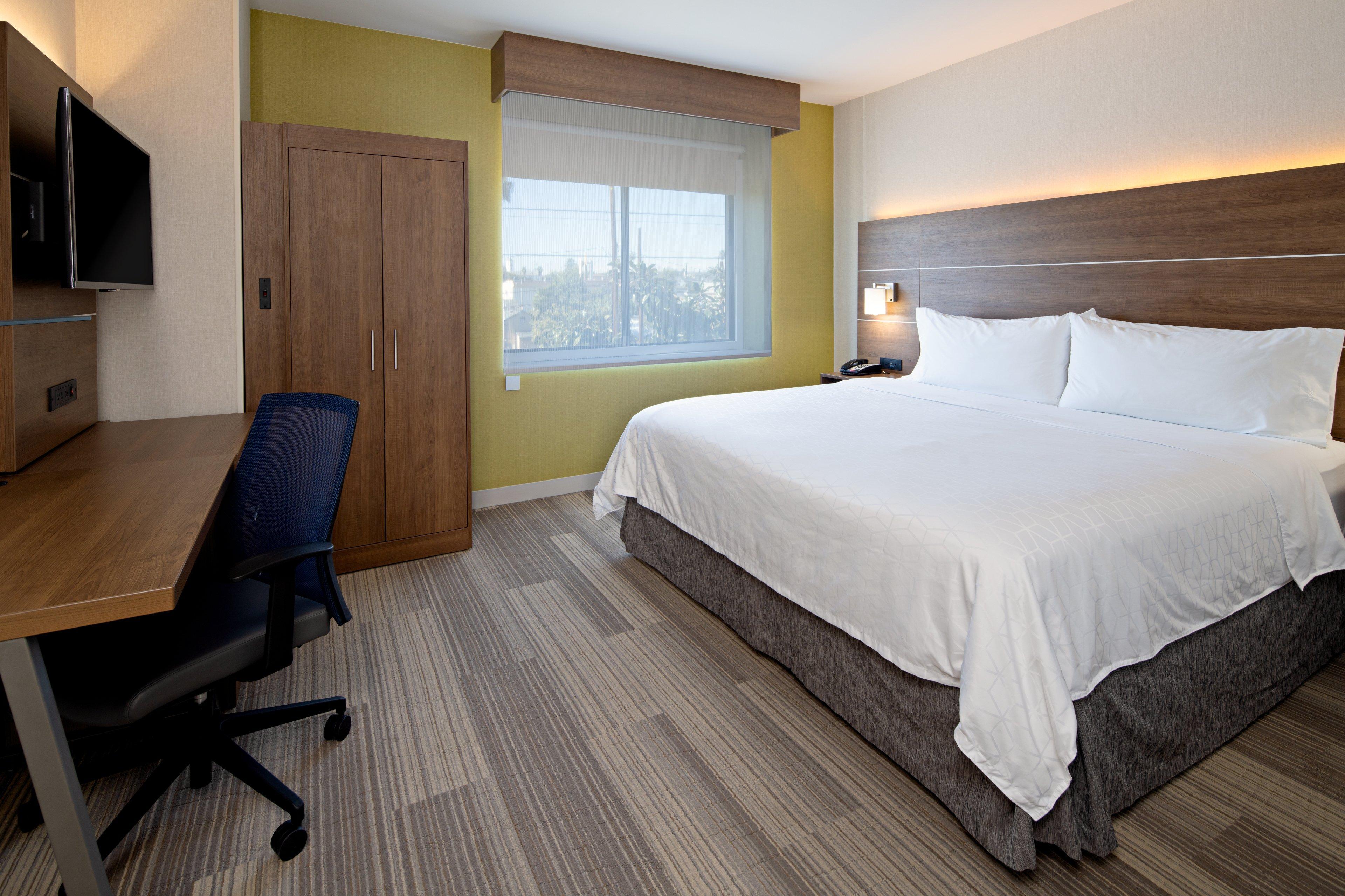 Hotel Express Angeles Lax Airport By Ihg 3*