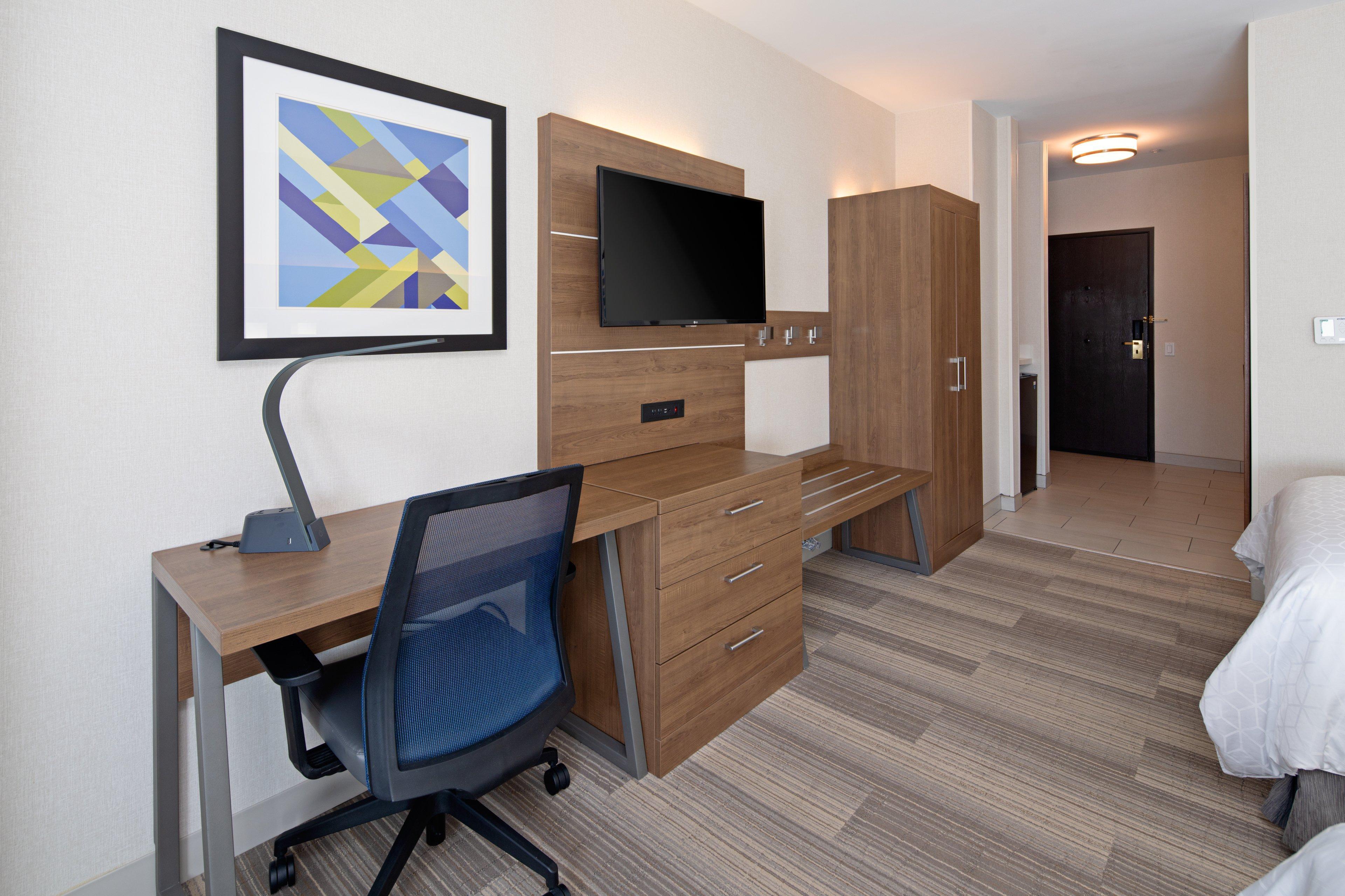 Express Angeles Lax Airport By Ihg Hotel Los Angeles
