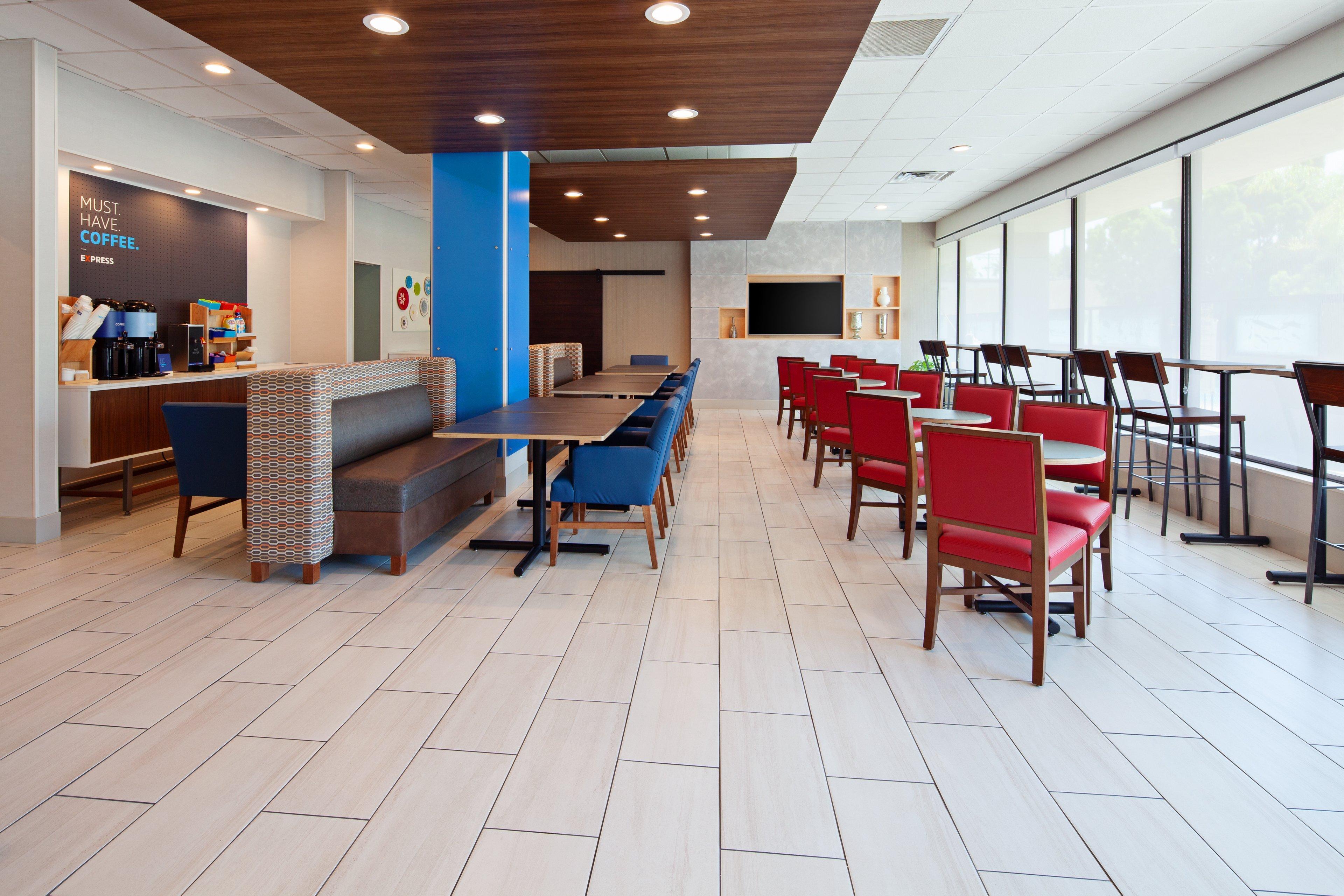 Express Angeles Lax Airport By Ihg 3* Los Angeles